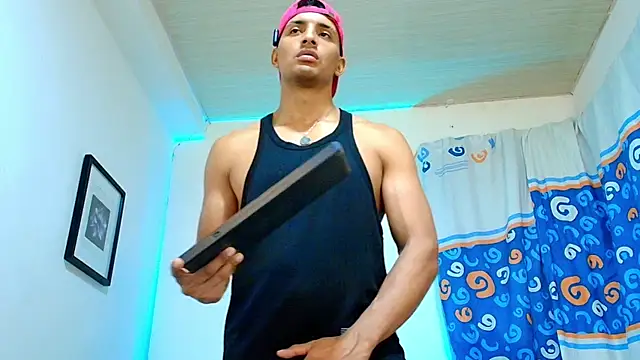 Snapshot of Smith_Fitness chatting on 10, 6, 2026 Smith Fitness online show from 10, 6, 2026