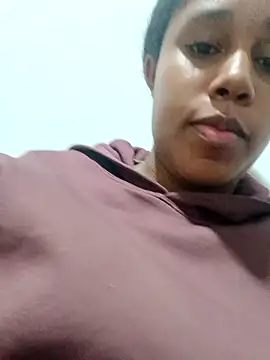 MoniqueMulberry online show from 28, 9, 2025