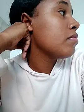 MoniqueMulberry online show from 5, 11, 2025