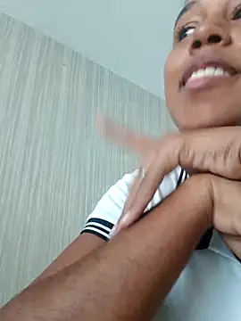 MoniqueMulberry online show from 25, 11, 2025