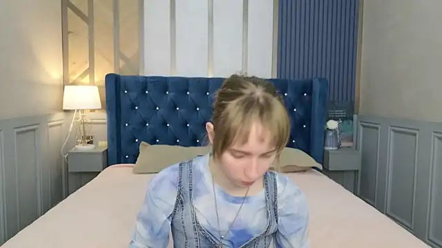 Beverly Gomes online show from 4, 10, 2025