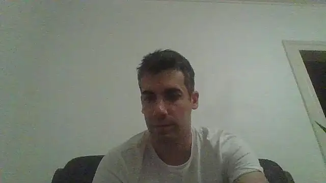 Snapshot of JulioIsHere4you chatting on 1, 11, 2025 JulioIsHere4you online show from 1, 11, 2025