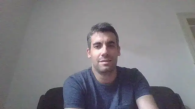 Snapshot of JulioIsHere4you chatting on 10, 11, 2025 JulioIsHere4you online show from 10, 11, 2025