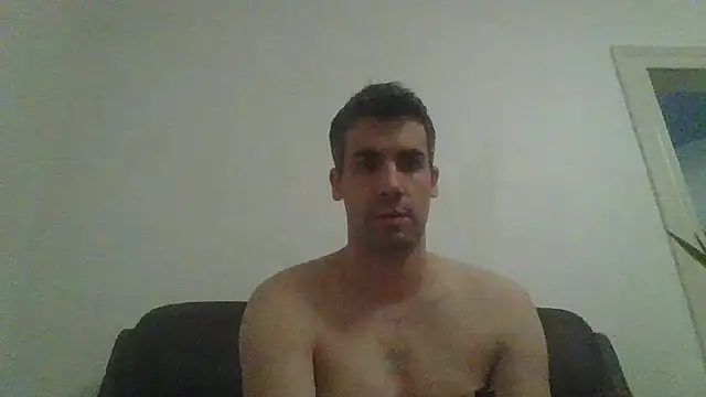 Snapshot of JulioIsHere4you chatting on 14, 11, 2025 JulioIsHere4you online show from 14, 11, 2025