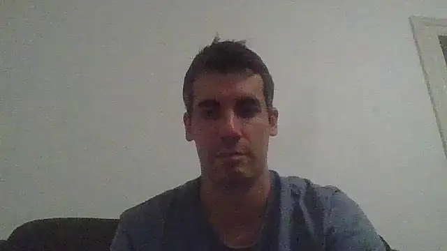Snapshot of JulioIsHere4you chatting on 15, 11, 2025 JulioIsHere4you online show from 15, 11, 2025