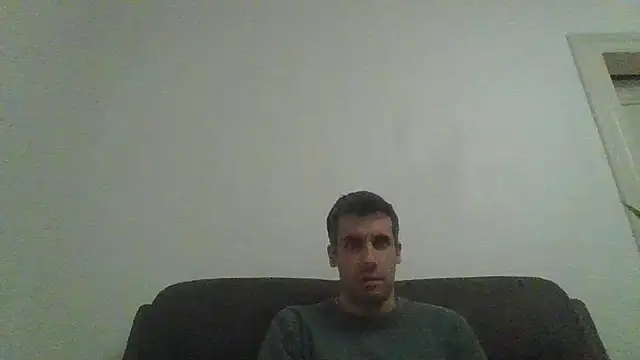 Snapshot of JulioIsHere4you chatting on 29, 11, 2025 JulioIsHere4you online show from 29, 11, 2025