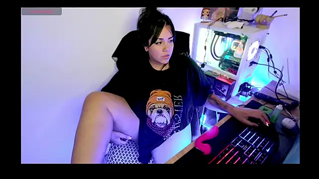 Snapshot of PinkDenial chatting on 22, 2, 2026 PinkDenial online show from 22, 2, 2026