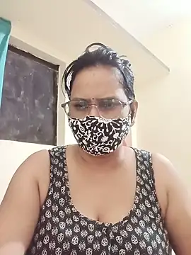 Snapshot of Your-vipasha chatting on 7, 7, 2026 Your-vipasha online show from 7, 7, 2026