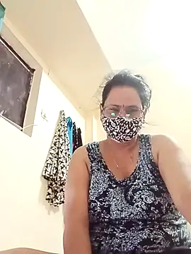 Snapshot of Your-vipasha chatting on 4, 8, 2026 Your-vipasha online show from 4, 8, 2026