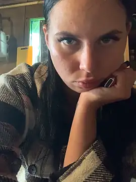 Snapshot of ksenia123 chatting on 18, 9, 2025 ksenia123 online show from 18, 9, 2025
