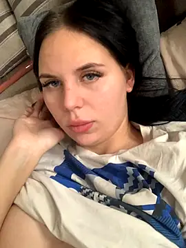 Snapshot of ksenia123 chatting on 26, 11, 2025 ksenia123 online show from 26, 11, 2025