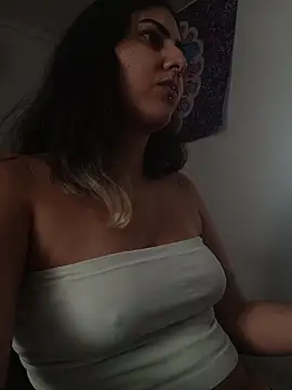 Snapshot of ApenasLys chatting on 6, 1, 2026 ApenasLys online show from 6, 1, 2026