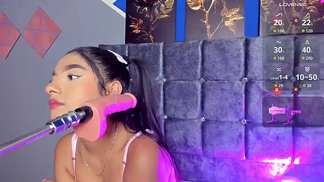 lau-hot online show from 12, 9, 2025