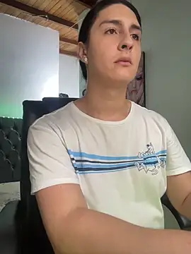 lola diez online show from 8, 4, 2026