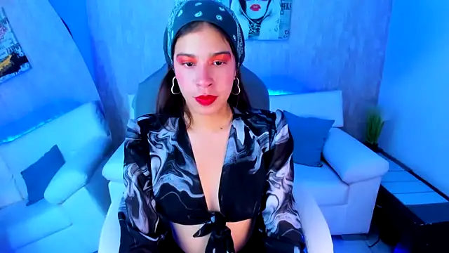 Snapshot of Eva_hells_ chatting on 21, 10, 2025 Eva hells online show from 21, 10, 2025