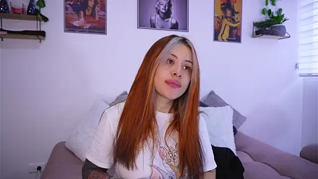 SophiieCumsx online show from 26, 10, 2025