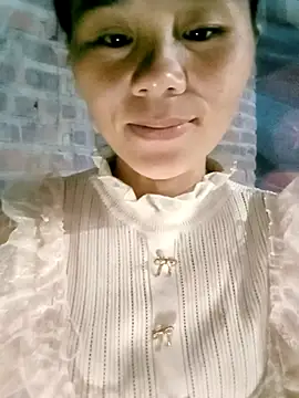 Snapshot of Suni2345 chatting on 16, 10, 2025 Suni2345 online show from 16, 10, 2025