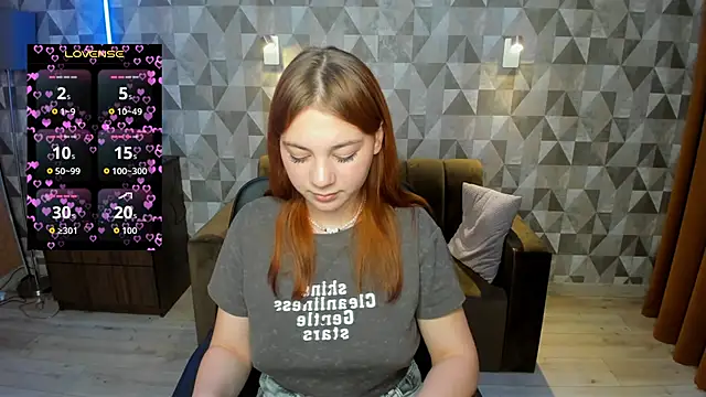 AnnaStills online show from 26, 11, 2025