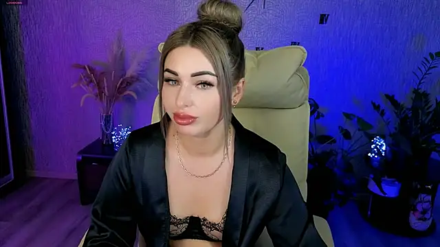 Snapshot of NikkiiStill chatting on 29, 6, 2026 NikkiiStill online show from 29, 6, 2026