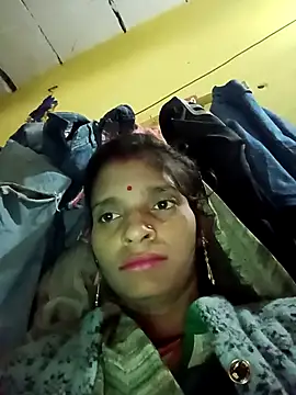 Snapshot of Punam_jindal chatting on 26, 11, 2025 Punam jindal online show from 26, 11, 2025