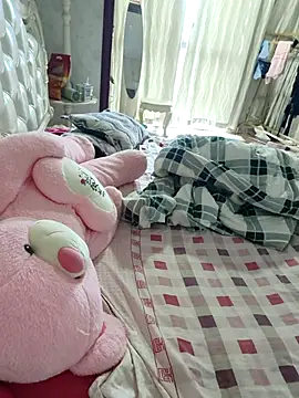 Snapshot of smgirls chatting on 22, 10, 2025 smgirls online show from 22, 10, 2025