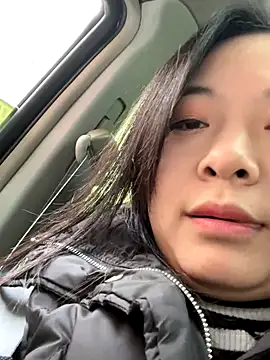 Snapshot of smgirls chatting on 4, 12, 2025 smgirls online show from 4, 12, 2025