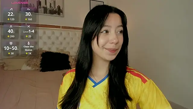 Snapshot of Zoe_Xra chatting on 17, 6, 2026 Zoe Xra online show from 17, 6, 2026