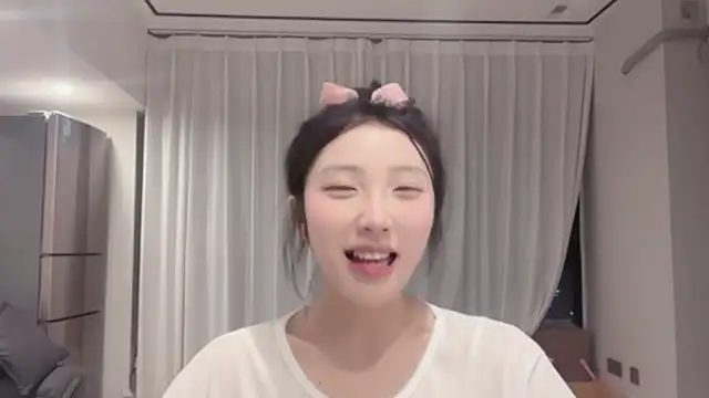 ZhaoZhao-ZM online show from 17, 9, 2025