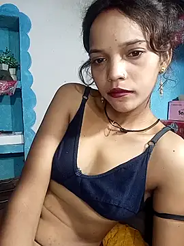 Snapshot of Bebby_Doll chatting on 11, 9, 2025 Bebby Doll online show from 11, 9, 2025