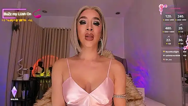 Dream Goddess online show from 1, 3, 2025