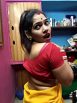 Snapshot of Rinki156 chatting on 11, 10, 2025 Rinki156 online show from 11, 10, 2025