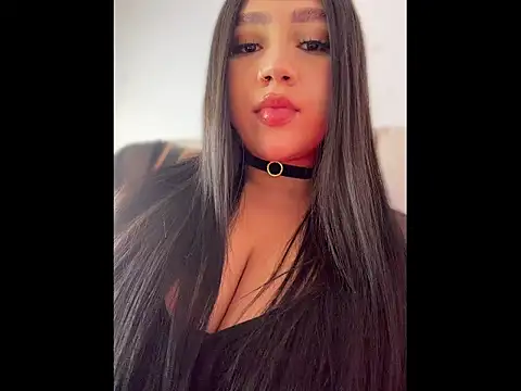 HilaryBlaze online show from 28, 7, 2026