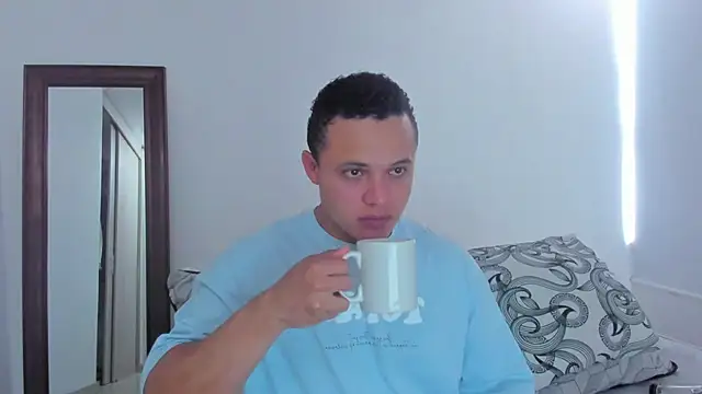 Snapshot of KingLevi01 chatting on 2, 7, 2026 KingLevi01 online show from 2, 7, 2026