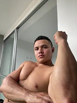 Snapshot of KingLevi01 chatting on 15, 7, 2026 KingLevi01 online show from 15, 7, 2026