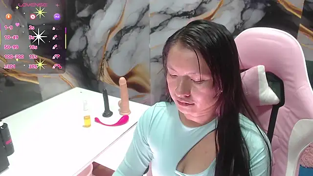 mia wetts online show from 11, 10, 2025