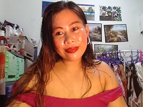 filipina beauty online show from 25, 10, 2025