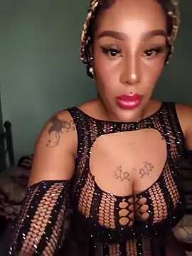 Snapshot of Queen_Amara chatting on 29, 9, 2025 Queen Amara online show from 29, 9, 2025