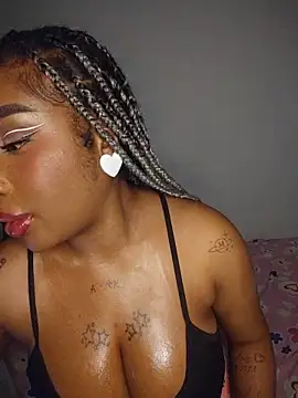Queen Amara online show from 1, 7, 2026