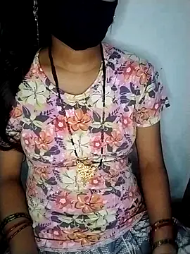 Snapshot of Komal-Rajput chatting on 4, 10, 2025 Komal-Rajput online show from 4, 10, 2025