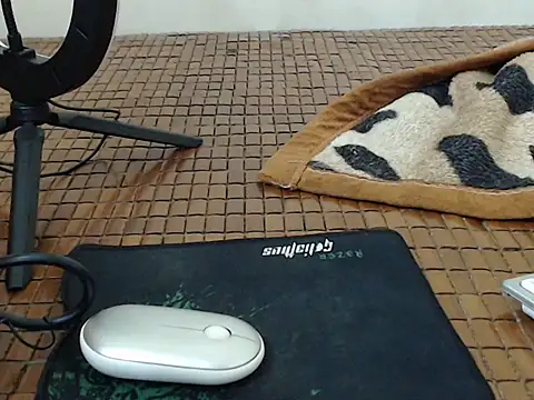 Snapshot of Ami_8x chatting on 20, 9, 2025 Ami 8x online show from 20, 9, 2025