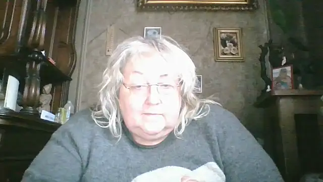 Lala-Love56 online show from 7, 11, 2025