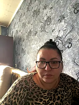 Snapshot of Vilvet777 chatting on 21, 10, 2025 Vilvet777 online show from 21, 10, 2025
