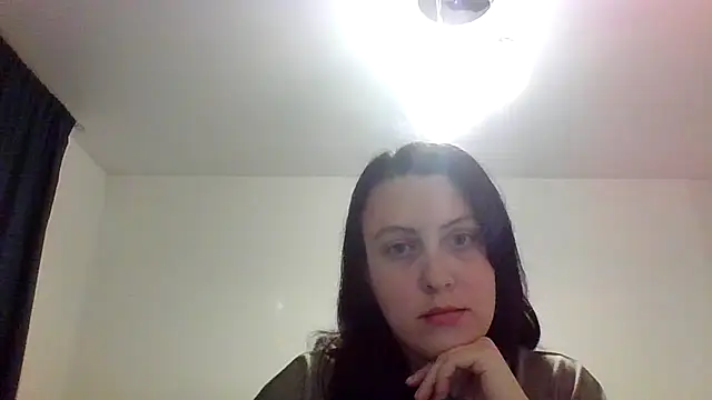 Snapshot of Nyrella chatting on 10, 11, 2025 Nyrella online show from 10, 11, 2025