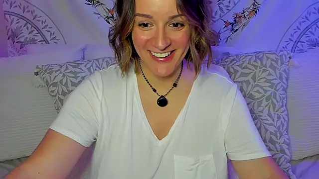 Snapshot of BigBoobsMcGee chatting on 8, 9, 2025 BigBoobsMcGee online show from 8, 9, 2025