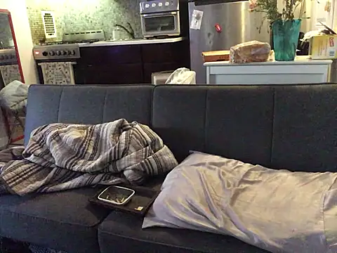 littyleesh1 online show from 24, 3, 2026