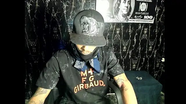 Snapshot of carl_jhonson821 chatting on 25, 11, 2025 carl jhonson821 online show from 25, 11, 2025