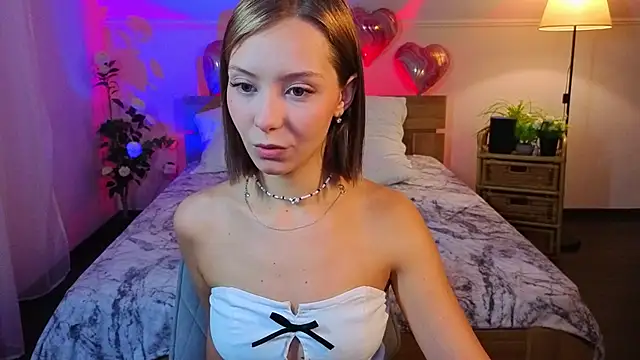 LumMina online show from 11, 2, 2026