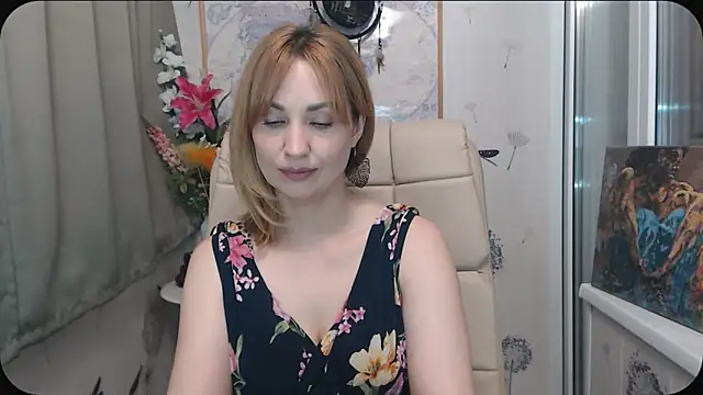 KatrinAlluring online show from 9, 4, 2026