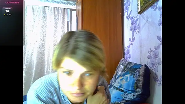 Snapshot of SaraSnow_ chatting on 16, 10, 2025 SaraSnow  online show from 16, 10, 2025