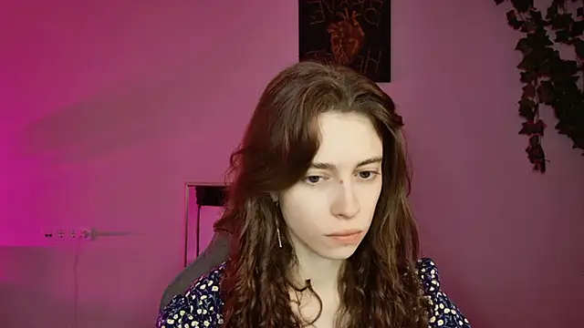 Snapshot of Yoka_paradoXXX chatting on 12, 10, 2025 Yoka paradoXXX online show from 12, 10, 2025